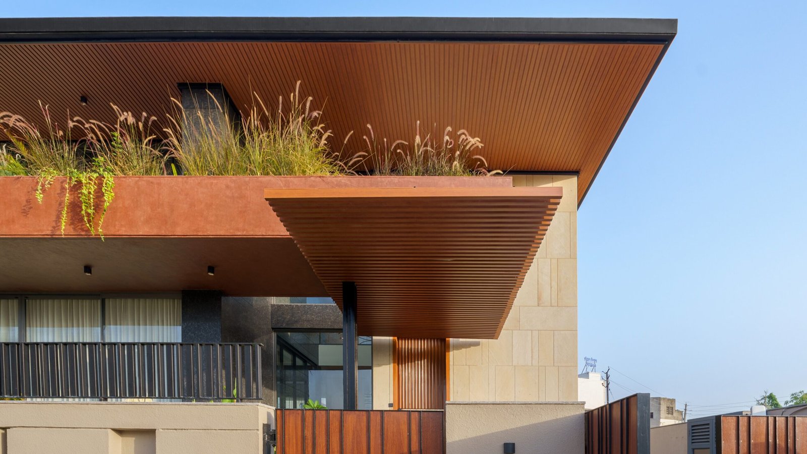 resized-image-1758732169297